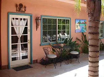 Coyote Inn Palm Springs